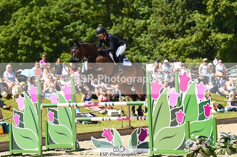 230527-140008-11001 - 438-IRISH_TRUMP-Sarah_Bullimore-SJ