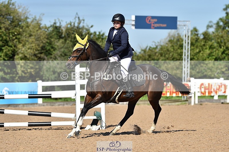 230903A-111048-04125 - Cls 18 Pony Brit Novice & 80cm Open