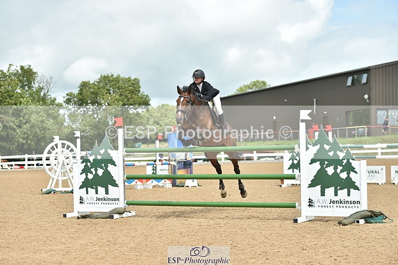 230723A-130956-12008 - Cls 24, 1 Star Gold 1.30m