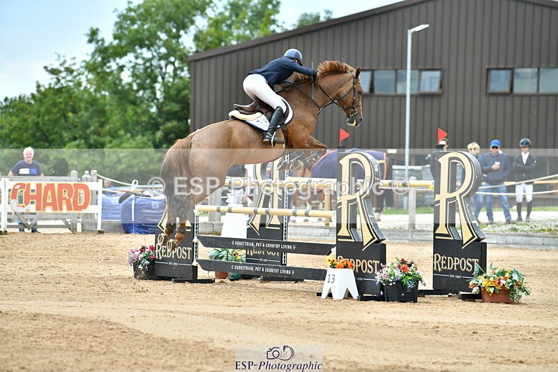 230720A-145321-03596 - Cls 9, 2 Star Big 1.40m Start to break