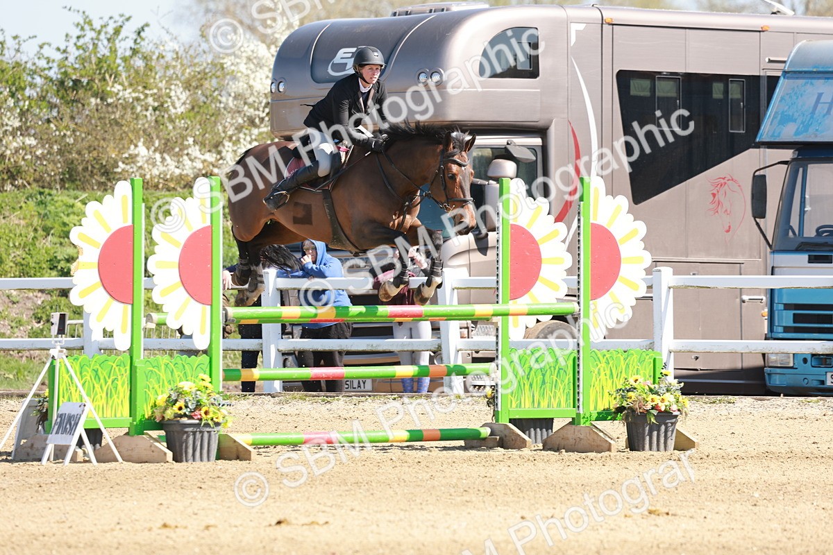 SBM_004091 - Class 17 - Senior Newcomers - 1.10m