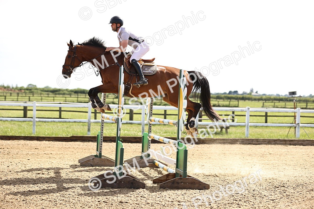 SBM_002959 - Class 5 - Senior Foxhunter - 1.20m