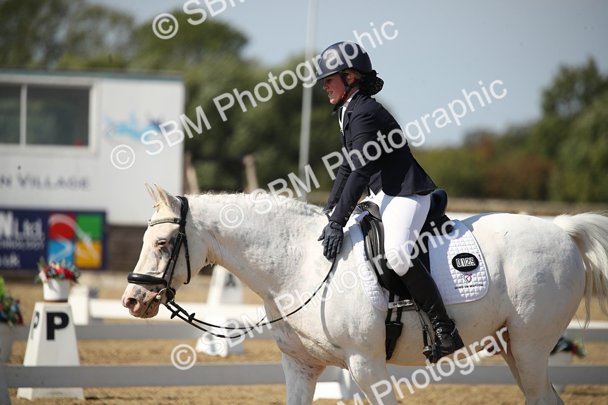 SBM_004234 - Class 11 - Novice 5 - 10.24-11.20