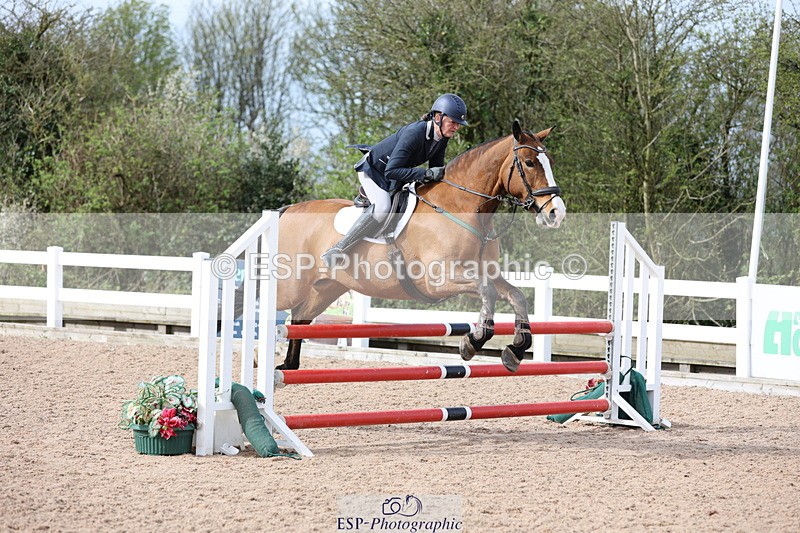 240406A-104523-02849 - Cls 20 British Novice and 90cm Open