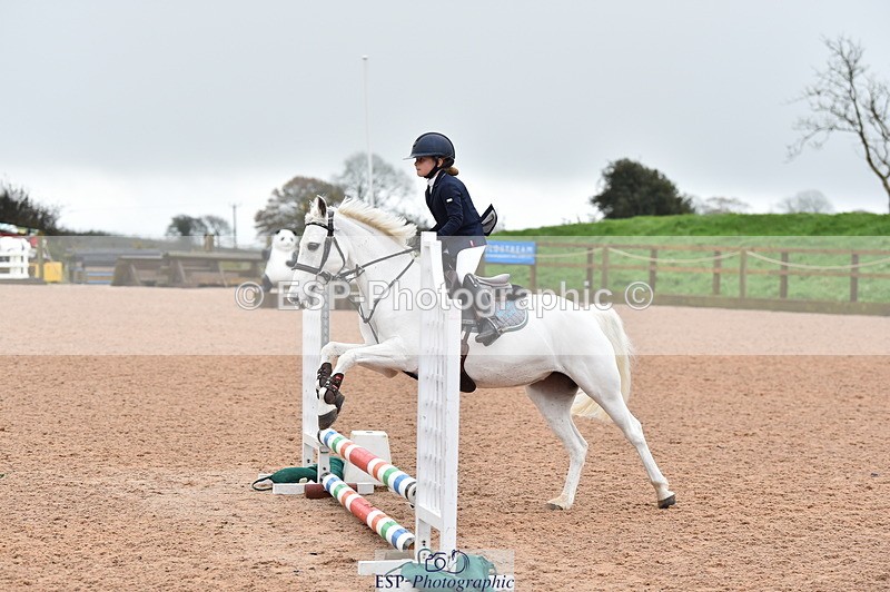 231118A-092840-00846 - Cls 16+17 Club and Schools 60cm