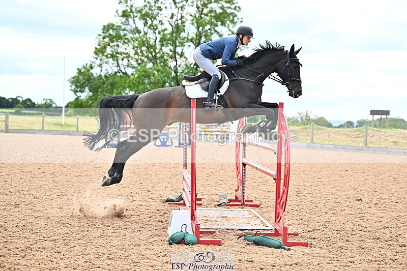 240608A-144609-02821 - Cls 5 Snr Foxhunter and 1.20m Open