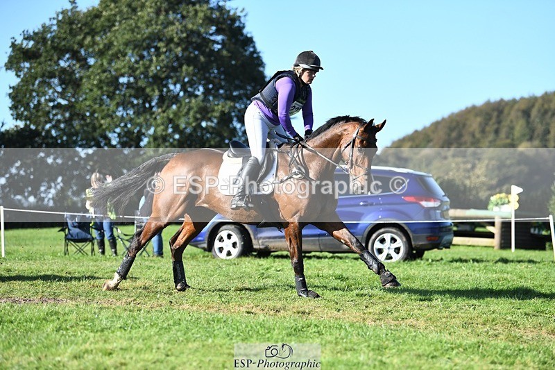 231022-110221-26164 - 229-HARTHILL.SAMBA-Charlotte.Rowe-XC