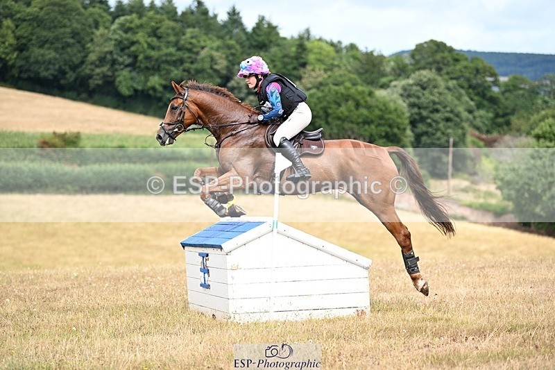 250803A-151511-16163 - P-706-Tichy.Sanders-A.MOMENT.IN.TIME