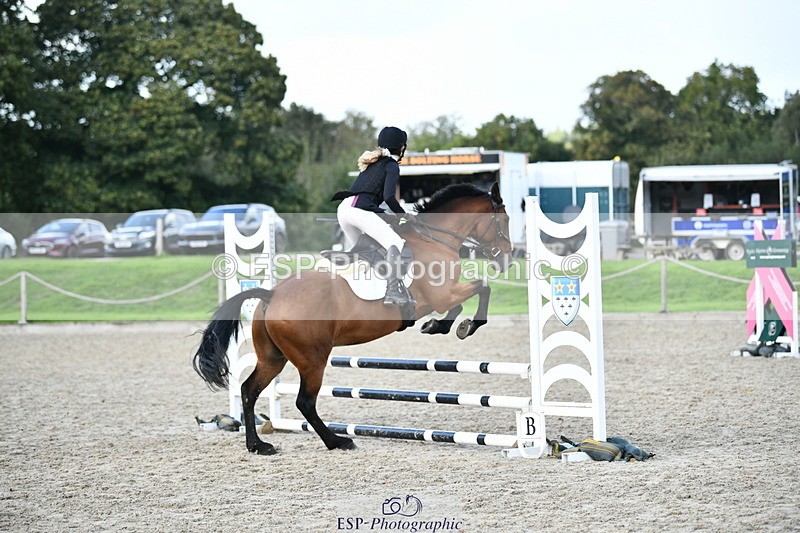 251004A-151113-01713 - Classes 8 & 9 70cm