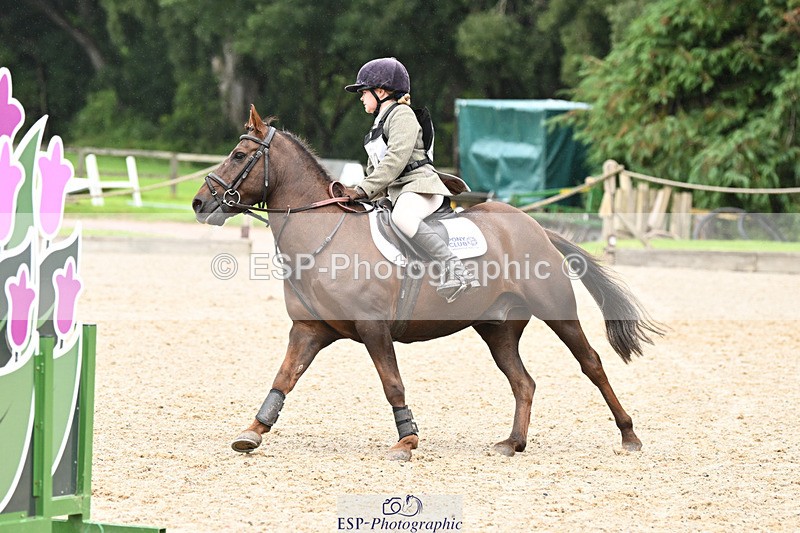 240824X-123615-25534 - 70cm Jump Off