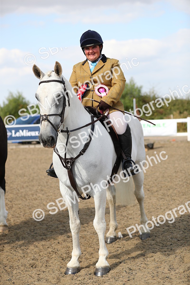 SBM_06925 - Class 49a Style & Performance 80cm (15-19)