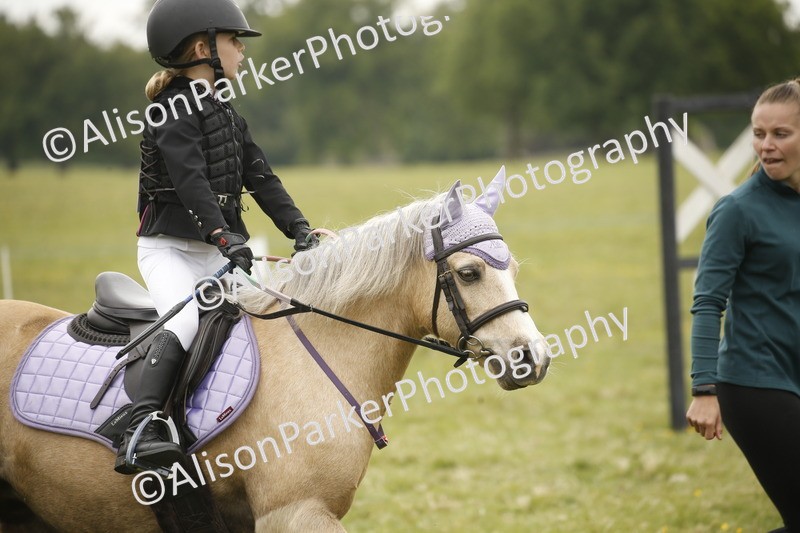 20250517-0909 - Class 2 - 30cm Off Lead Rein
