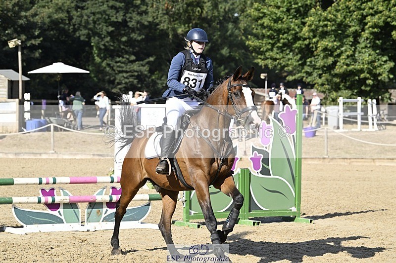 250823A-093407-26257 - WC Round 2 9.30 to 10.30