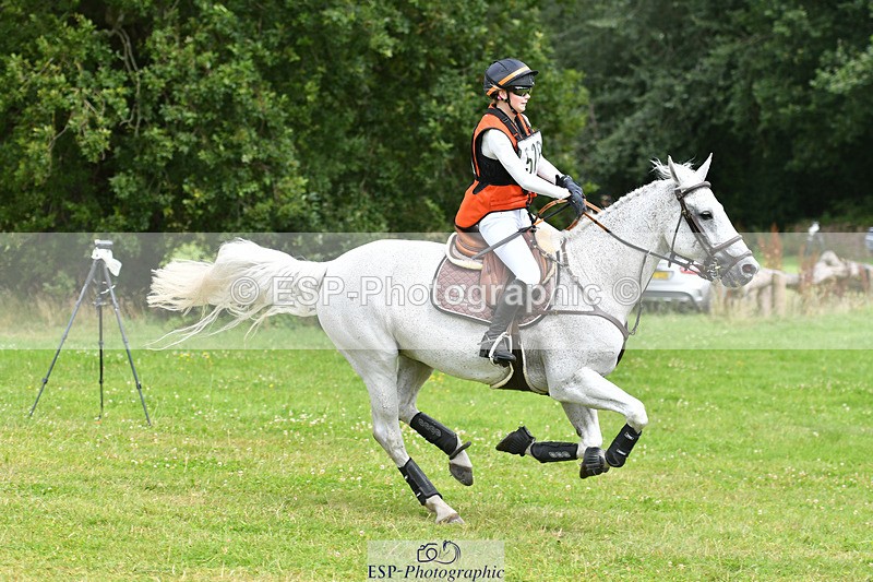 240804-134906-14993 - 520-Honor_Redhouse-GAGA_LADY