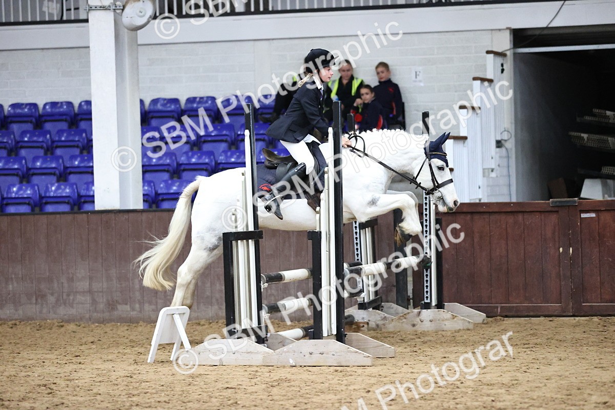 SBM_001404 - Class 5 - Henlow Veterinary Hospital 70cm