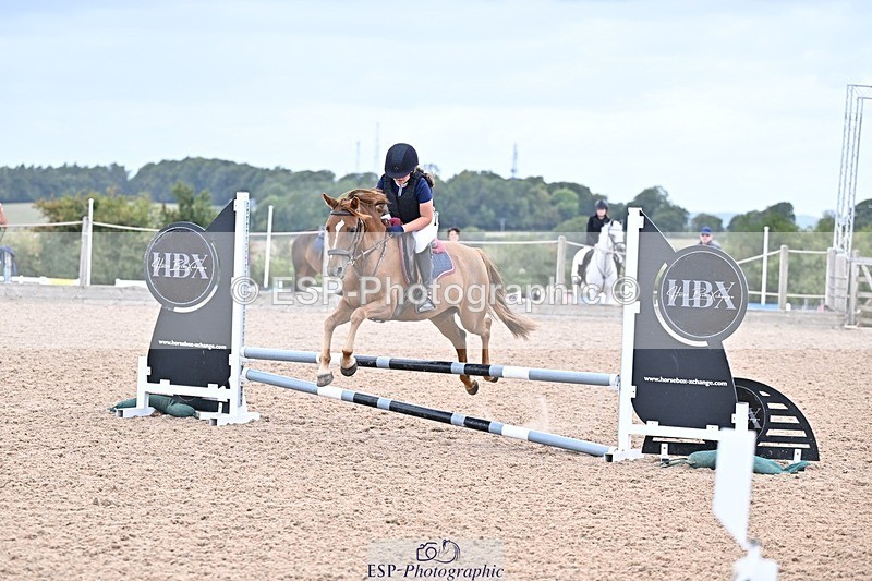 250826-155107-00210 - Clear Round and 60cm