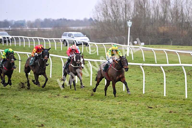 310125-Race 6-Crossing The Bar-5852 - Race 6