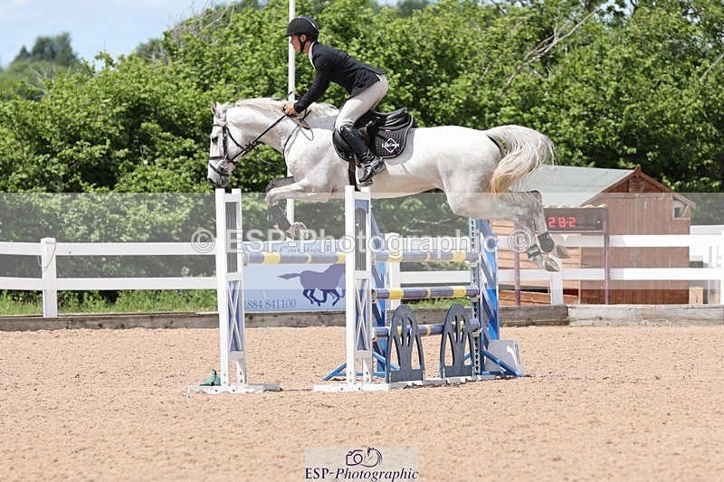 250528-133302-01046 - Cls 4 Newcomers and 1.10m Open