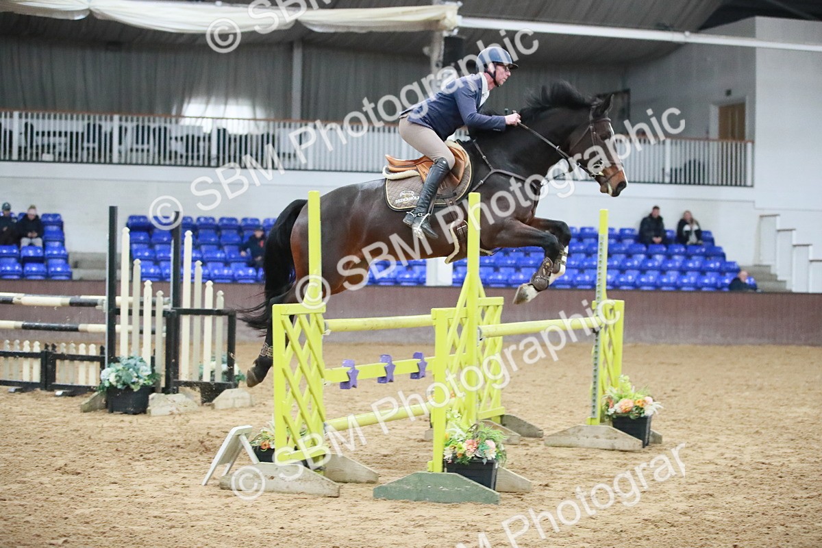 SBM_001194 - Class 4 - Senior Newcomers - 1.10m Open
