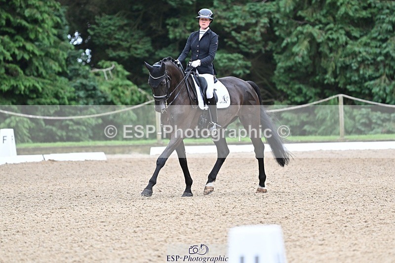 240810-103801-02501 - 209-Jess.Ralton-Newton.Freezeframe