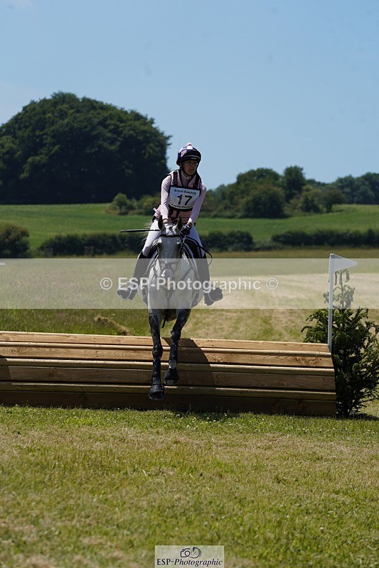 240629X-122916-1994 - 017-Jessica_Long-LADY_GREY