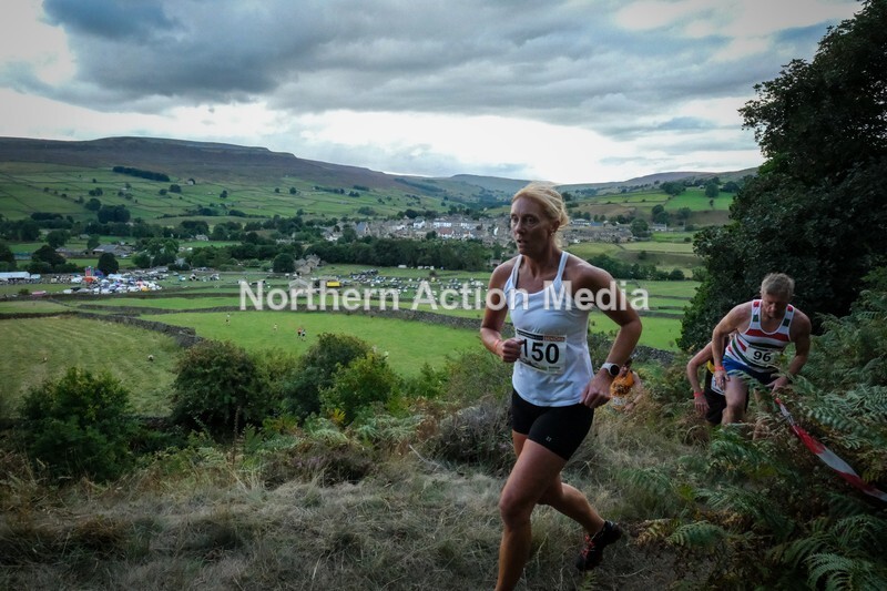 DSCF5133 - Reeth Fell race seniors