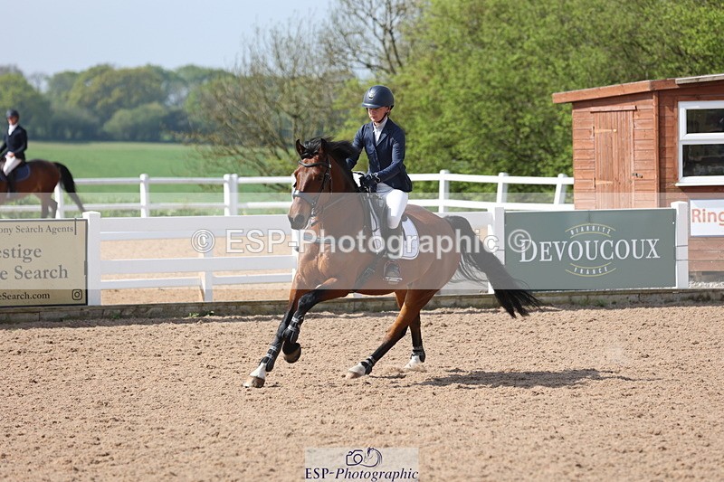 240510A-104031-05840 - Cls 14 Discovery and 1m Open