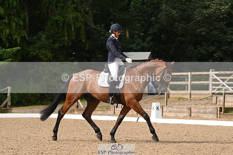 250719A-095225-03134 - 101-Sophie.Douglas-Paquino.V'ant.Goovahof