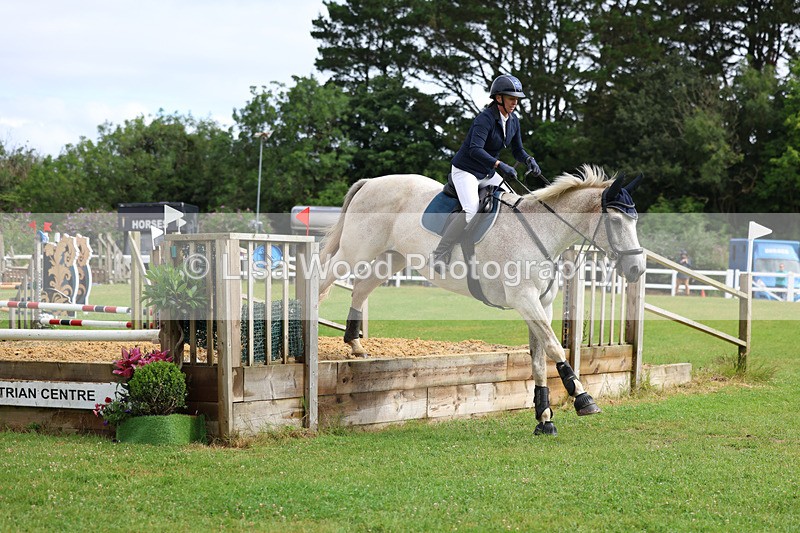 3E7A0680 - Class 4: 70cm Senior