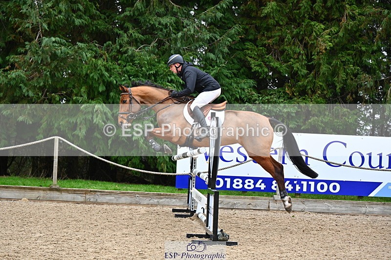 250216A-135618-02765 - Cls 11 Foxhunter and 1.20m Open