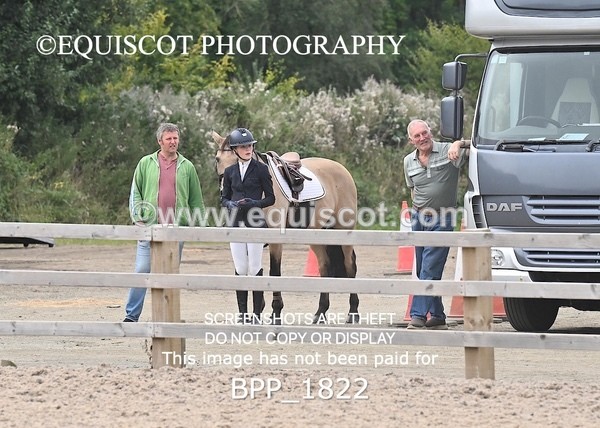 BPP_1822 - CLASS 13 Stepping Stones 128/ 138cms Handicap