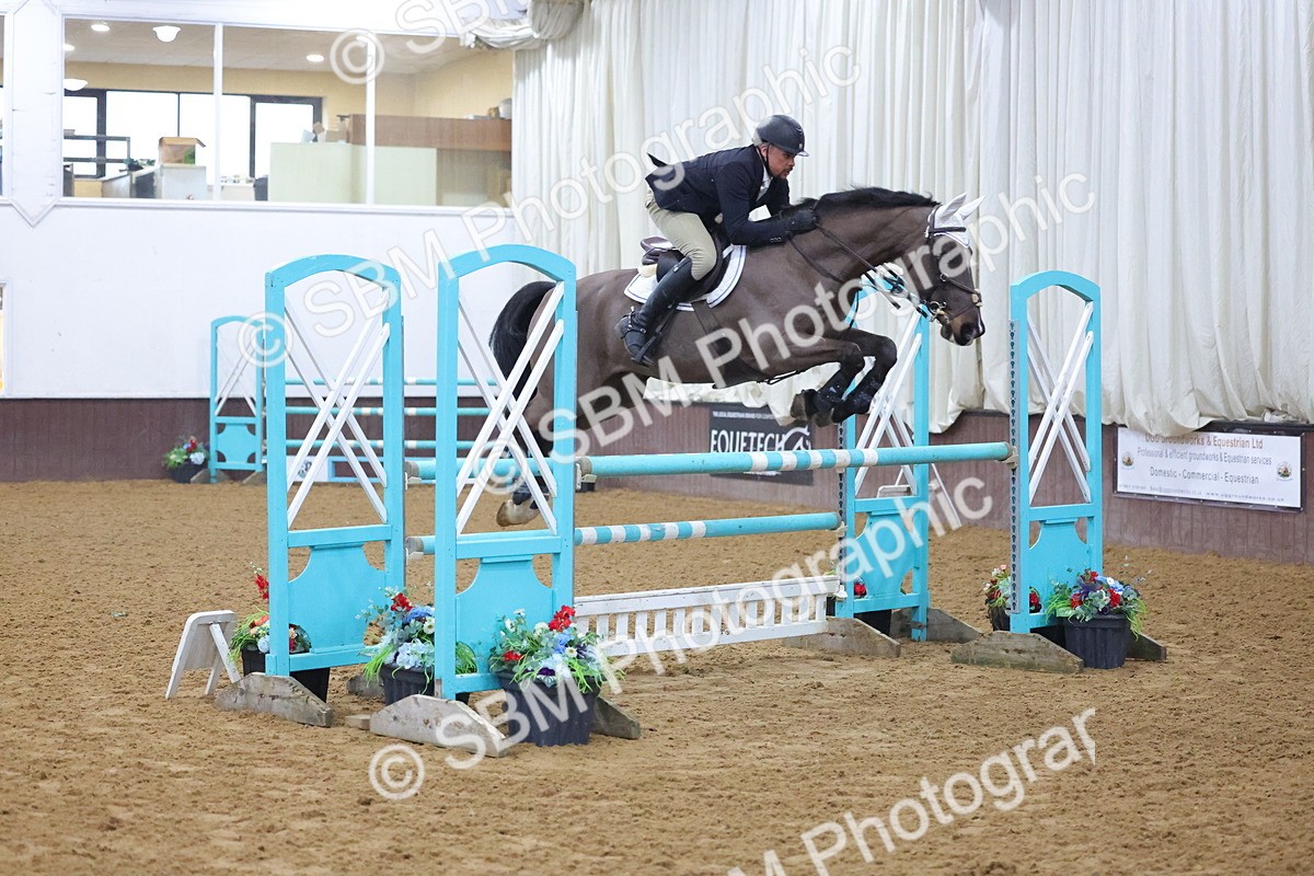 SBM_003004 - Class 17 - Redpost Equestrian Senior Foxhunter/ 1.20m Open - First Round (1.20m)
