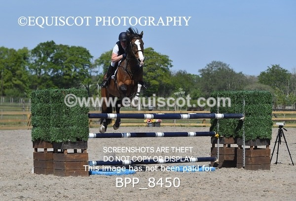BPP_8450 - CLASS 7 Senior Foxhunter/ 1.20m Open