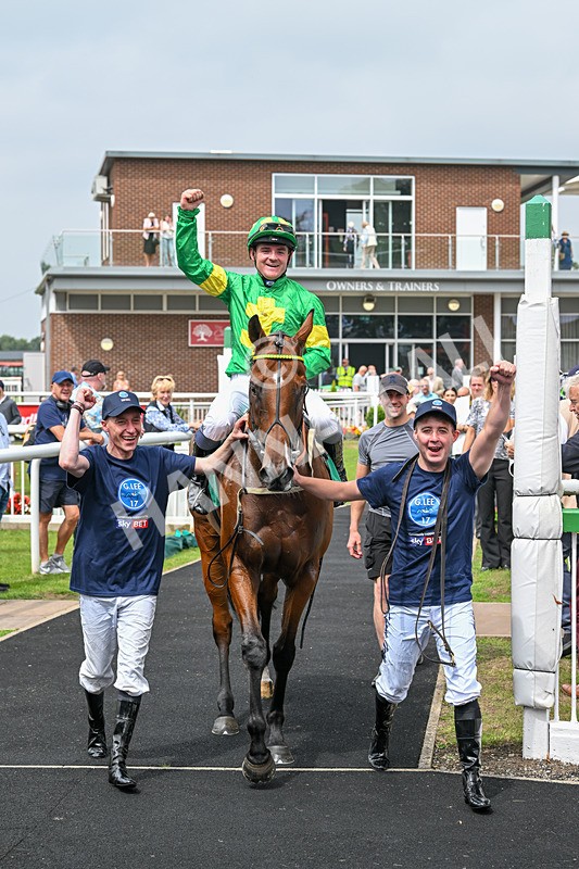 250725-Graham Lee IJF Stable Staff Stakes-F-4047 - The Graham Lee IJF Fund Stable Staff Stakes