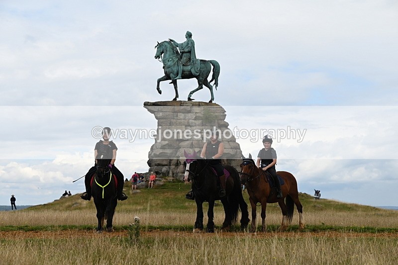 DSC_7540 - Time at Statue 13:16 to 13:52