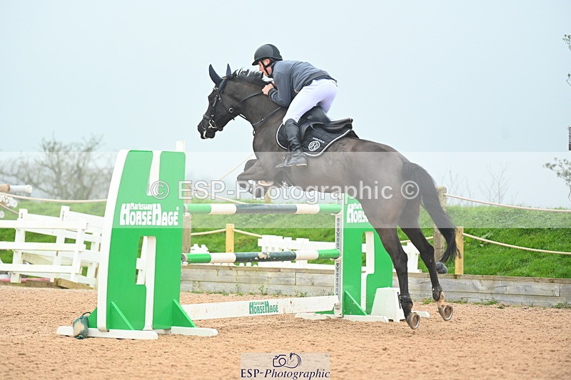 240316A-130823-03592 - Cls 15 Snr Foxhunter