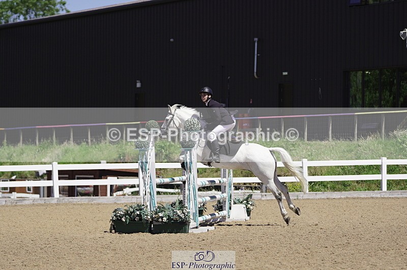 230624A-124616-01400 - Cls 24 Pony Discovery & 90cm Open