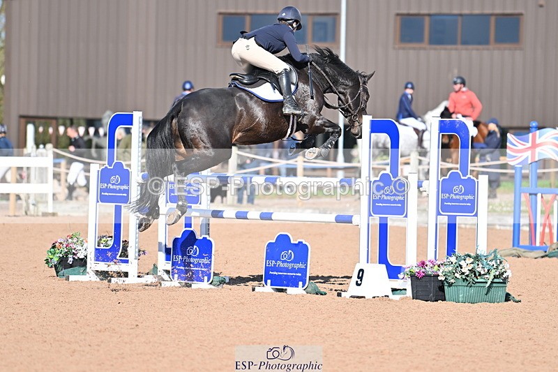 231014A-114136-04462 - Cls 18 Newcomers & 1.10m Open