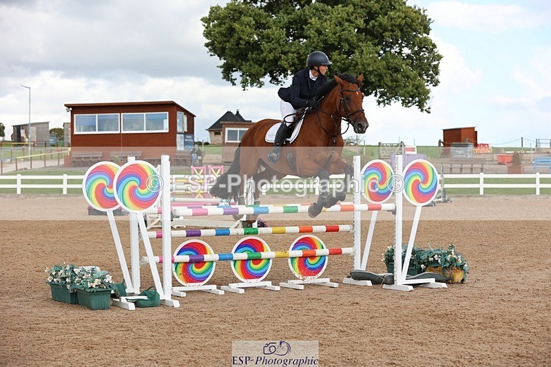 250913-160912-07907 - Cls 27 1.15m Amateur Quali