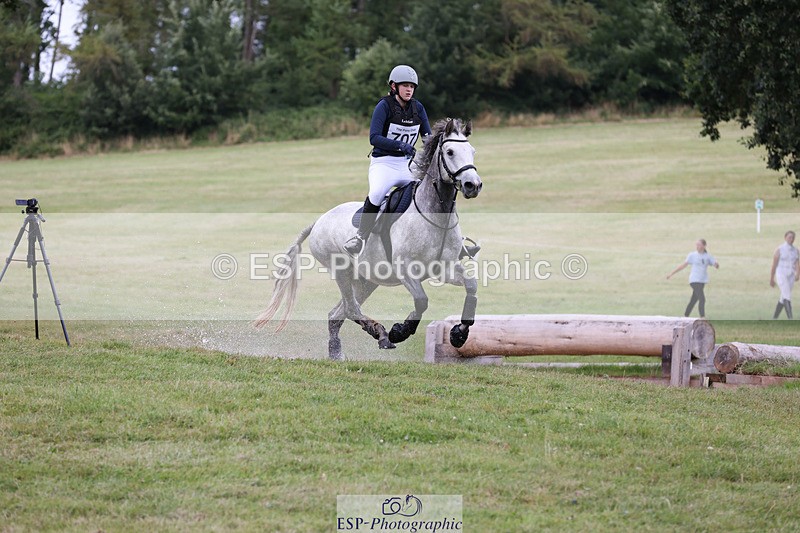 240825X-142731-34660 - 80cm XC 14.30 to 15.30