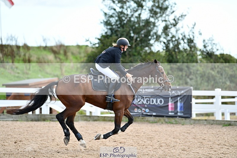 240913A-143659-04767 - Cls 24 1.05m Amateur Qualifier