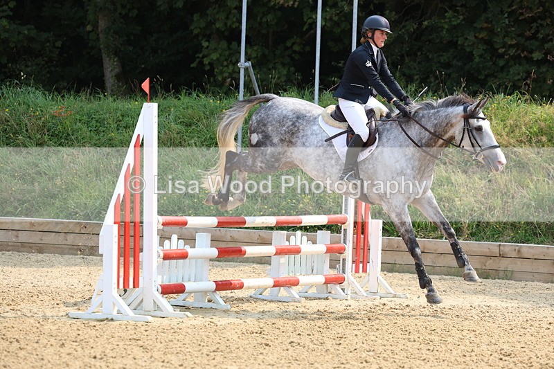 3E7A1196 - Class 4: Senior British Novice/90cm open