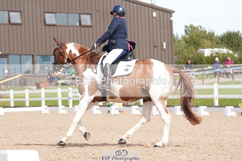 250906-131425-03557 - 016-Sarah.canningJohnny.Knoxville