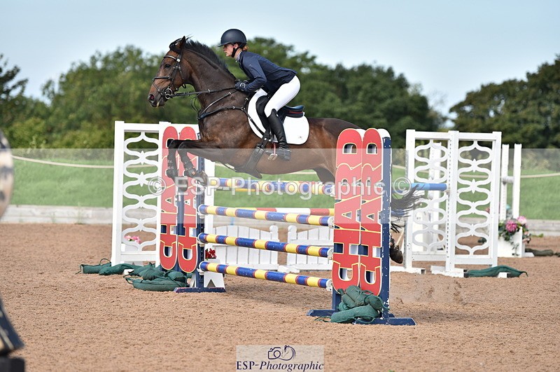 230810A-105326-00752 - Cls 9 Foxhunter
