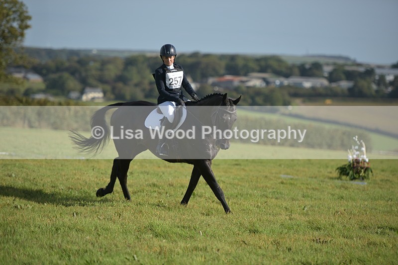 RAY_7459 - Class 2B: Trekenning Open: Dressage