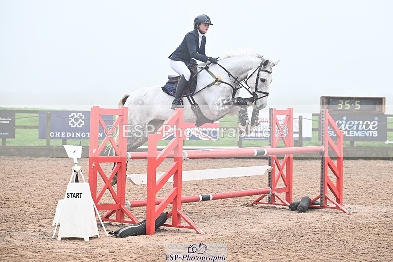 251115-124644-00740 - Cls 28+29 Club and Schools 1m