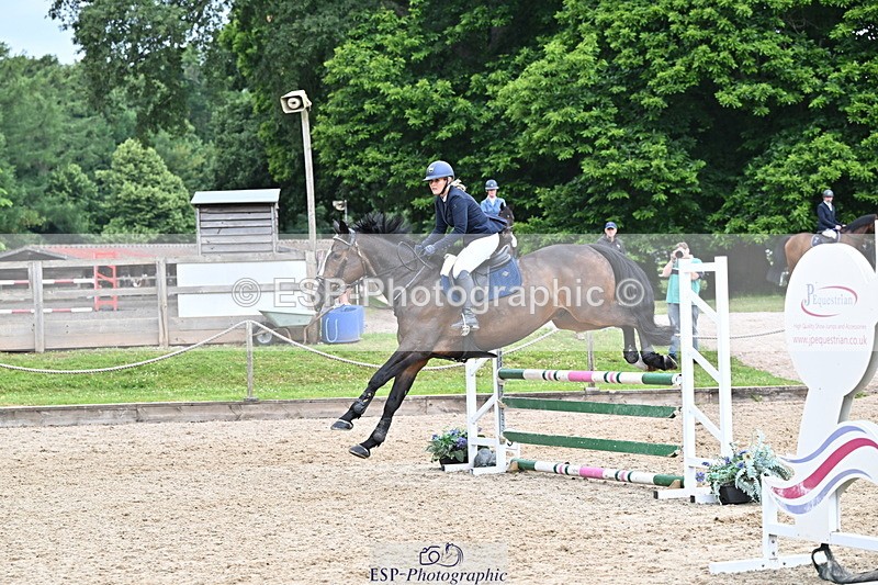 250613A-135126-01736 - Cls 12 95cm Amateur Quali