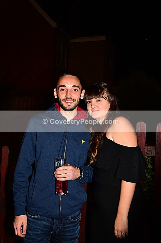 HAS-218 - Ash and Leanne