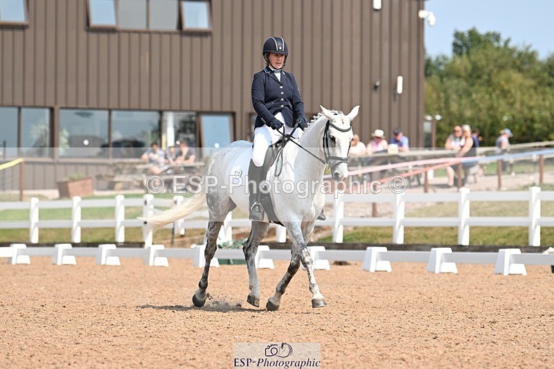 250816-125040-04562 - 075-Jackie.LimintonSaddlewood.Surprise