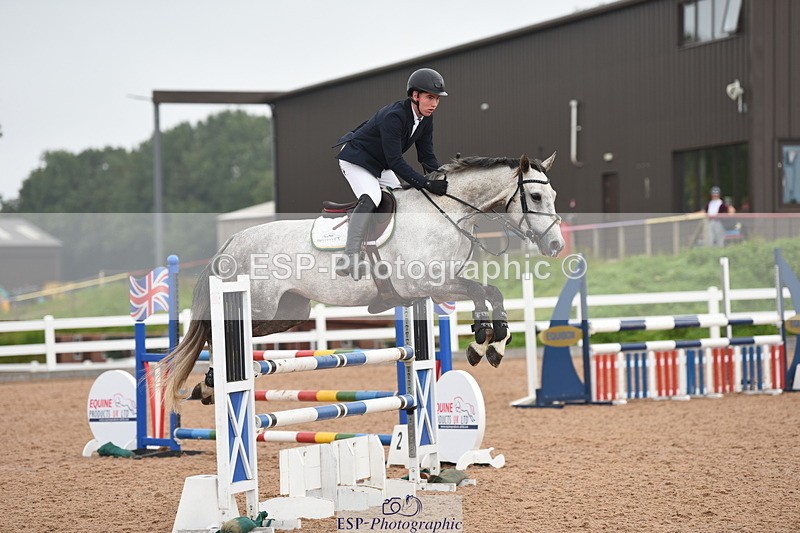 230902A-113356-00616 - Cls 8 1.05m Amateur Quali